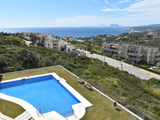 For sale 4 bedrooms town house in Bahia de las Rocas, Manilva | John Medina Real Estate