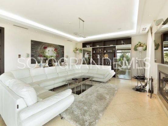 Villa en venta en Almenara de 7 dormitorios | John Medina Real Estate