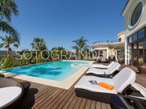Villa en venta en Almenara de 7 dormitorios | John Medina Real Estate