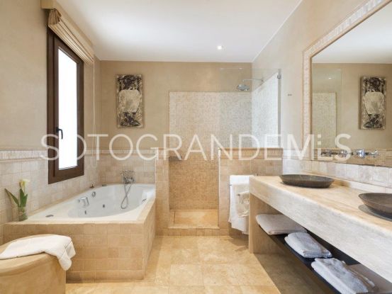 Villa en venta en Almenara de 7 dormitorios | John Medina Real Estate