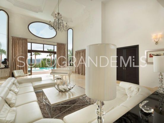 Villa en venta en Almenara de 7 dormitorios | John Medina Real Estate