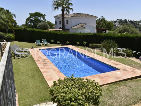 Villa in Zona G | John Medina Real Estate