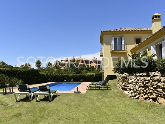 Villa in Zona G | John Medina Real Estate