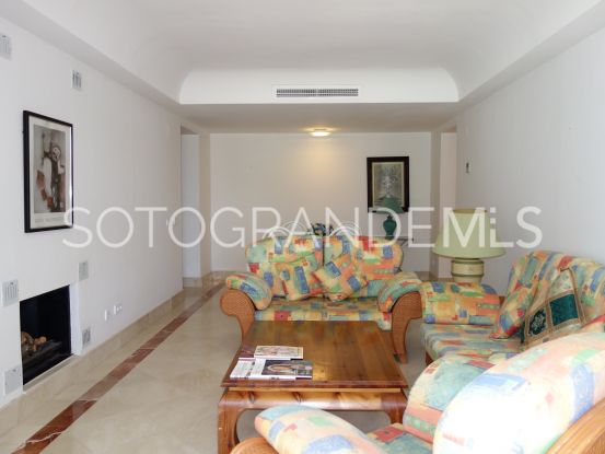Apartamento planta baja con 3 dormitorios a la venta en Ribera del Corvo | John Medina Real Estate