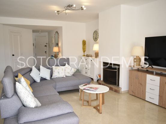 For sale apartment in Sotogrande Puerto Deportivo | John Medina Real Estate