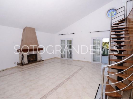 For sale Zona D villa with 5 bedrooms | John Medina Real Estate
