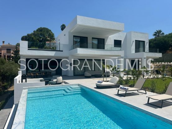 For sale villa in Zona F | John Medina Real Estate