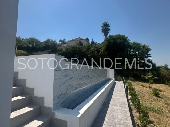 For sale villa in Zona F | John Medina Real Estate