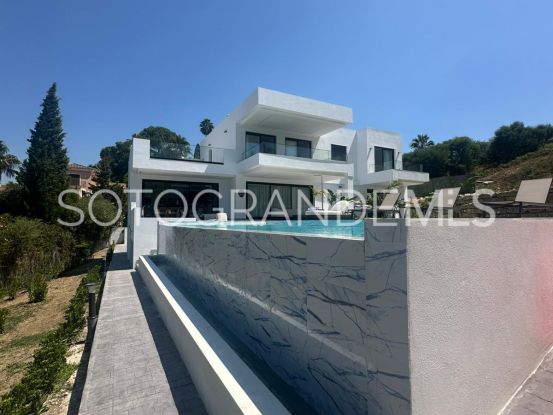 For sale villa in Zona F | John Medina Real Estate