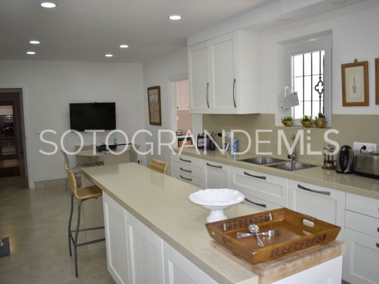 Villa in Zona E | John Medina Real Estate