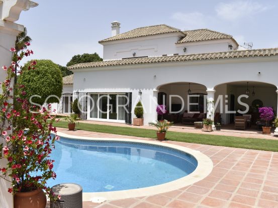 Villa in Zona E | John Medina Real Estate