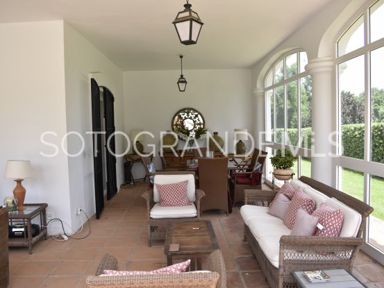 Villa in Zona E | John Medina Real Estate