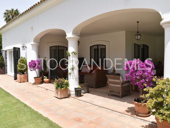 Villa in Zona E | John Medina Real Estate