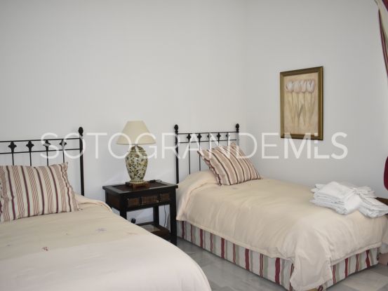 Villa in Zona E | John Medina Real Estate