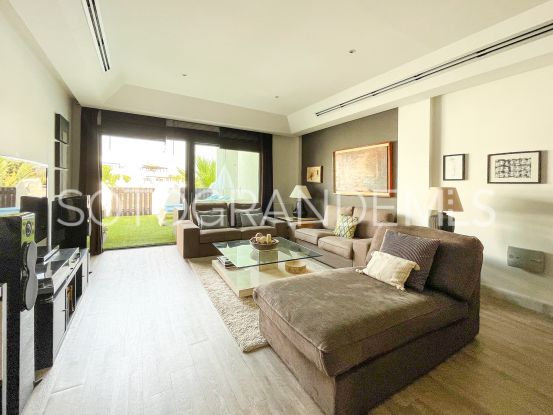 Apartamento con 2 dormitorios en El Polo de Sotogrande, Sotogrande Costa | John Medina Real Estate