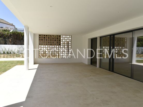 5 bedrooms villa for sale in Zona B, Sotogrande Costa | John Medina Real Estate