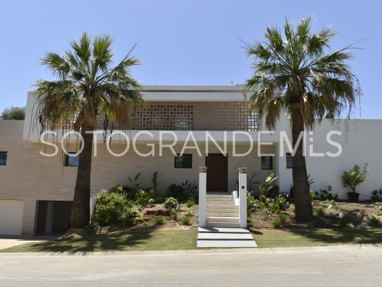 5 bedrooms villa for sale in Zona B, Sotogrande Costa | John Medina Real Estate