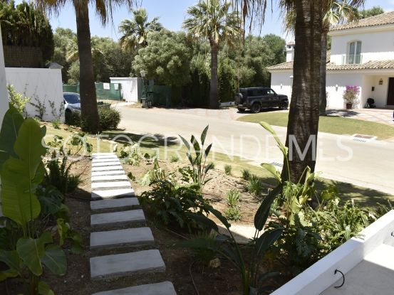 5 bedrooms villa for sale in Zona B, Sotogrande Costa | John Medina Real Estate