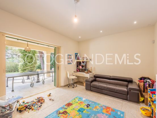 Villa in Zona F for sale | John Medina Real Estate