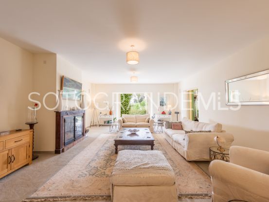 Villa in Zona F for sale | John Medina Real Estate