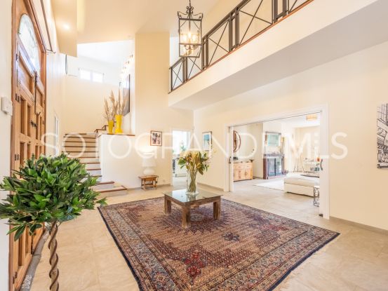 Villa in Zona F for sale | John Medina Real Estate