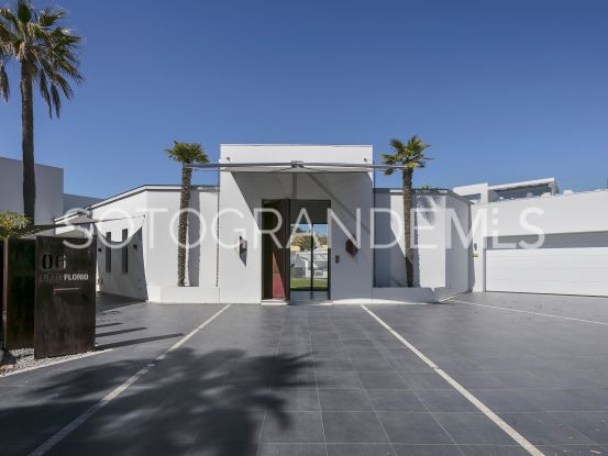 Villa with 5 bedrooms for sale in Kings & Queens | John Medina Real Estate