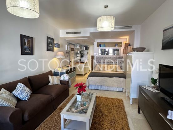 Buy studio in Sotogrande Puerto Deportivo | John Medina Real Estate