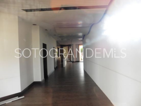 Sotogrande Puerto Deportivo commercial premises for sale | John Medina Real Estate