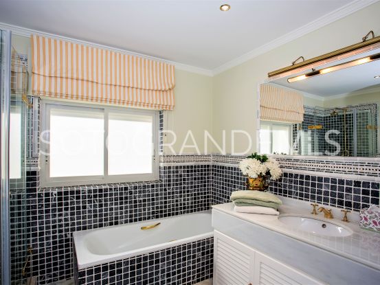 For sale Sotogrande Puerto Deportivo 4 bedrooms penthouse | John Medina Real Estate