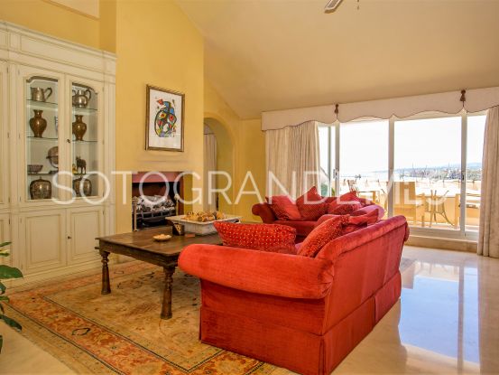 For sale Sotogrande Puerto Deportivo 4 bedrooms penthouse | John Medina Real Estate