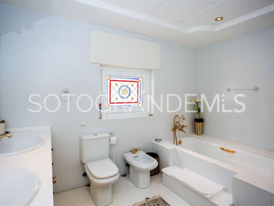For sale Sotogrande Puerto Deportivo 4 bedrooms penthouse | John Medina Real Estate