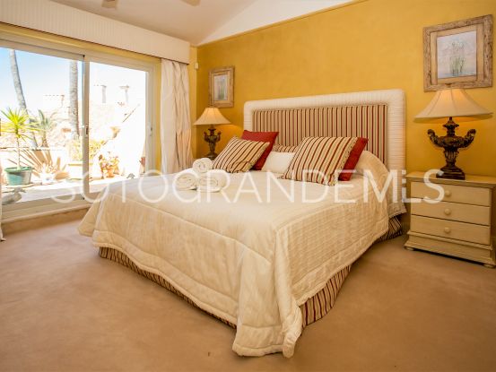 For sale Sotogrande Puerto Deportivo 4 bedrooms penthouse | John Medina Real Estate