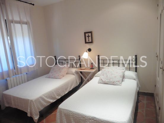 For sale villa in Zona C | John Medina Real Estate