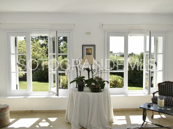 Villa for sale in Zona E with 4 bedrooms | John Medina Real Estate