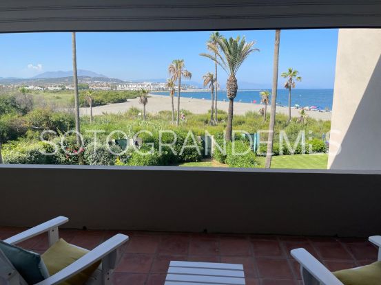 Los Lacasitos, adosado con 4 dormitorios en venta | John Medina Real Estate