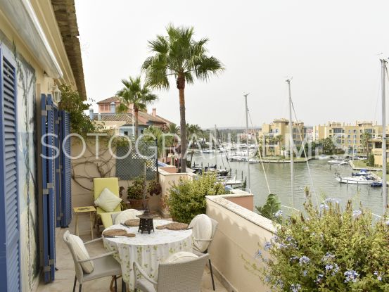 3 bedrooms duplex penthouse in Isla del Pez Volador, Sotogrande Marina | John Medina Real Estate