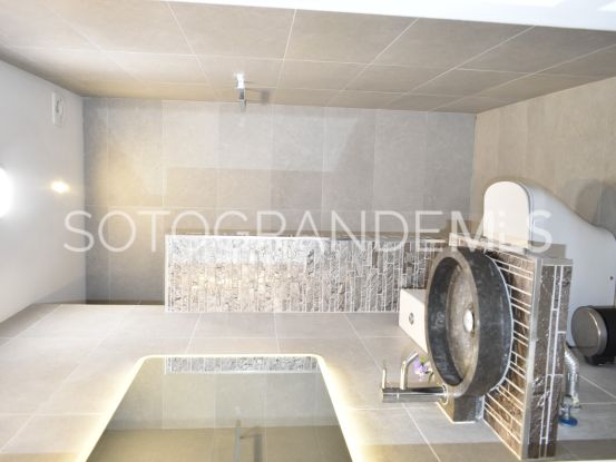 Villa for sale in Zona E with 6 bedrooms | John Medina Real Estate