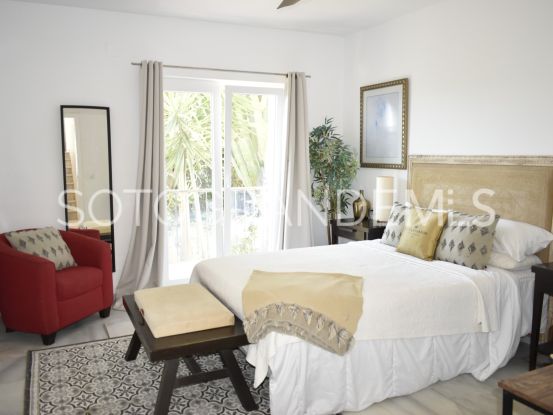 Villa for sale in Zona E with 6 bedrooms | John Medina Real Estate