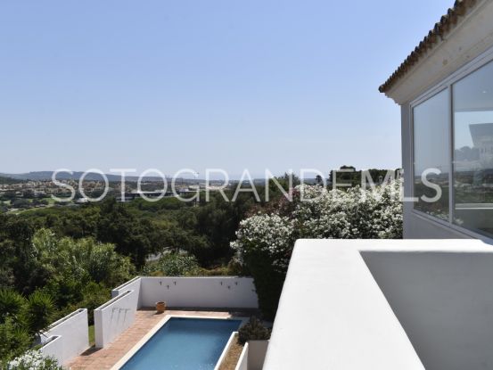 Villa for sale in Zona E with 6 bedrooms | John Medina Real Estate