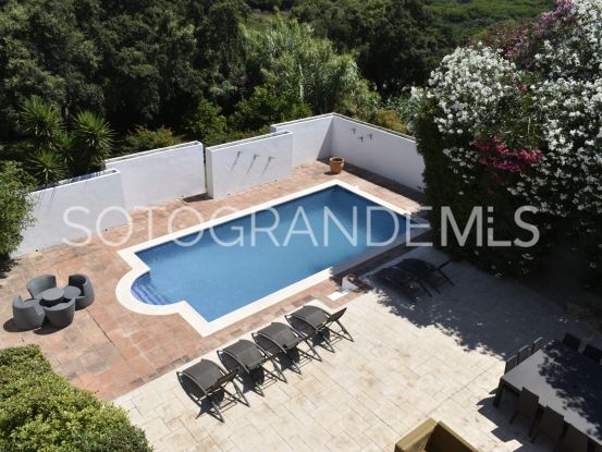 Villa for sale in Zona E with 6 bedrooms | John Medina Real Estate