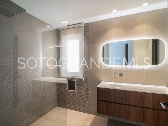 Almenara Golf, Sotogrande Alto, villa de 5 dormitorios en venta | John Medina Real Estate