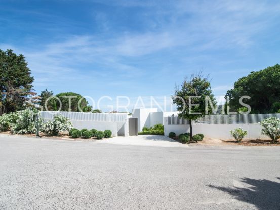 Almenara Golf, Sotogrande Alto, villa de 5 dormitorios en venta | John Medina Real Estate