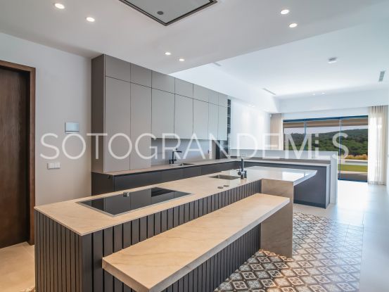 Almenara Golf, Sotogrande Alto, villa de 5 dormitorios en venta | John Medina Real Estate