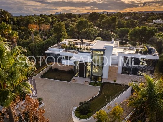 Villa for sale in Kings & Queens | John Medina Real Estate