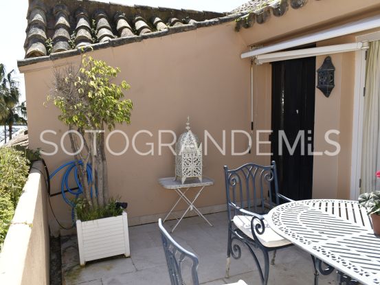 Buy penthouse with 3 bedrooms in Sotogrande Puerto Deportivo | John Medina Real Estate