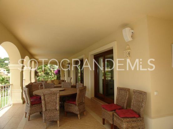 Villa en venta en Zona F | John Medina Real Estate