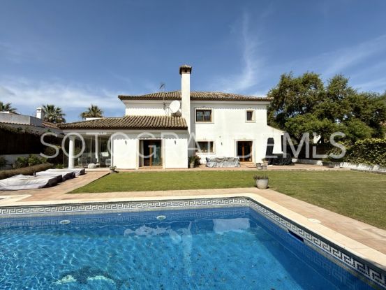 4 bedrooms Zona B villa for sale | John Medina Real Estate