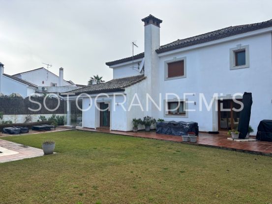 4 bedrooms Zona B villa for sale | John Medina Real Estate