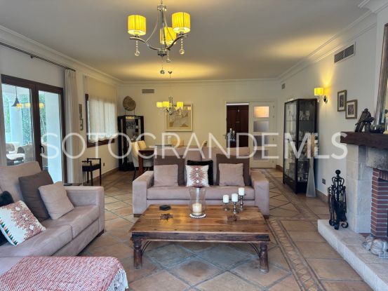 4 bedrooms Zona B villa for sale | John Medina Real Estate