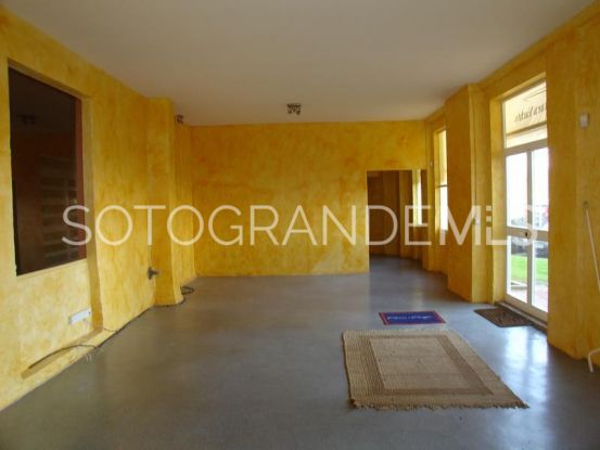 For sale Sotogrande Puerto Deportivo commercial premises | John Medina Real Estate